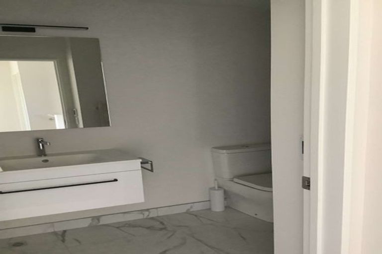 Photo of property in 2/677 Worcester Street, Linwood, Christchurch, 8062