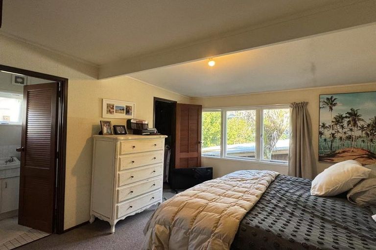 Photo of property in 14 Murray Grey Lane, Karaka, 2580