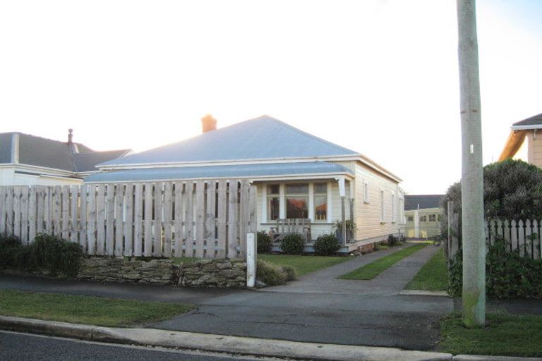 Photo of property in 21 Auld Street, Saint Kilda, Dunedin, 9012