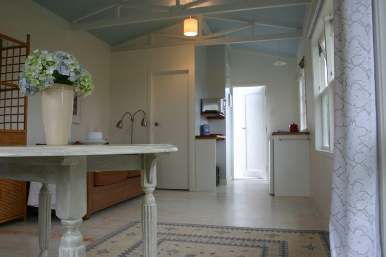 Photo of property in 68 Aramoana Avenue, Devonport, Auckland, 0624