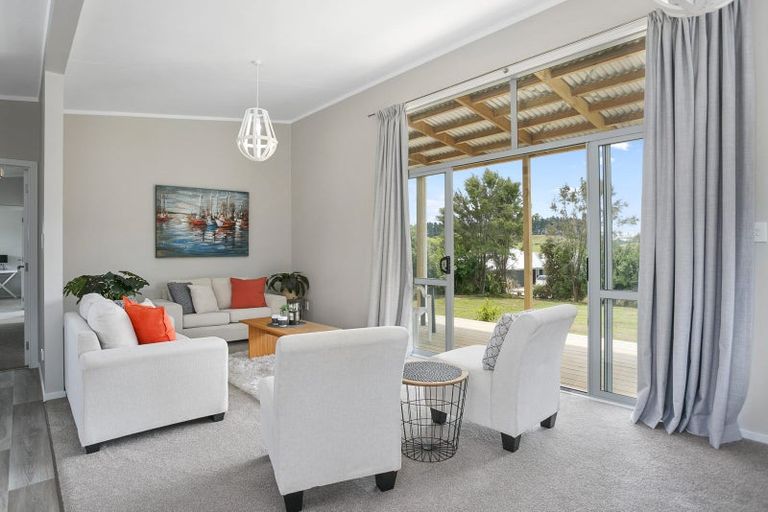 Photo of property in 18e Acacia Avenue, Kihikihi, Te Awamutu, 3800