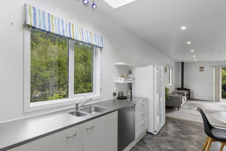 Photo of property in 97 Tawhai Street, Stokes Valley, Lower Hutt, 5019