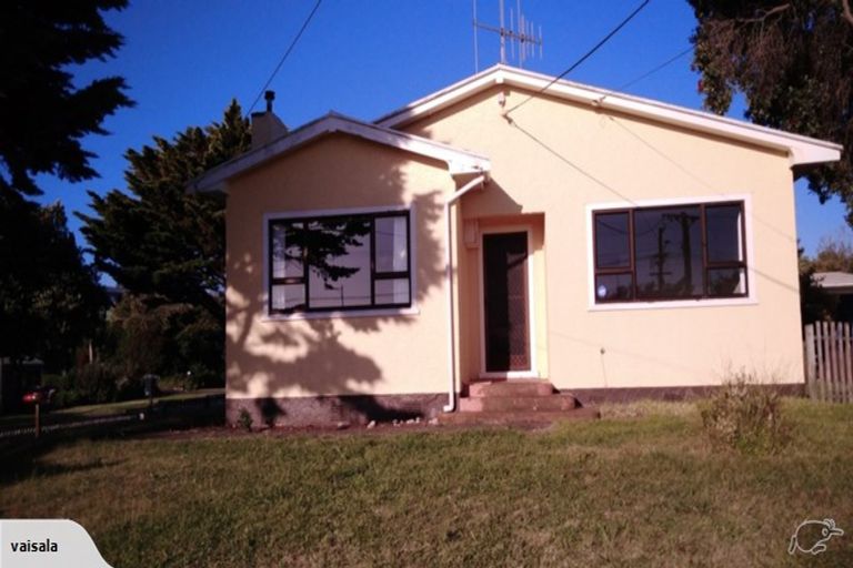 Photo of property in 32 Rangiora Street, Castlecliff, Whanganui, 4501