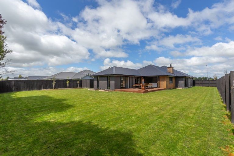 Photo of property in 11 Corriedale Lane, West Melton, 7618