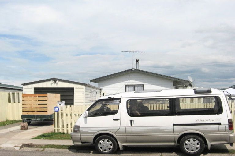 Photo of property in 13 Harold Crescent, Fordlands, Rotorua, 3015
