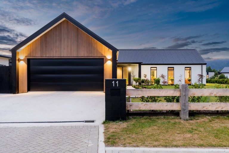 Photo of property in 11 Three Kings Court, Outram, 9019