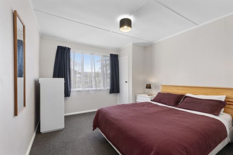 Photo of property in 4 Mayo Grove, Naenae, Lower Hutt, 5011