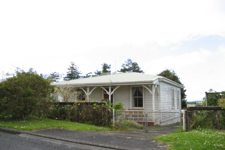 Photo of property in 9 Bellevue Avenue, Wellsford, 0900