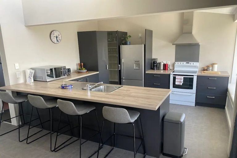 Photo of property in 43 Eversham Road, Mount Maunganui, 3116