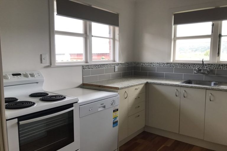 Photo of property in 77a Wai-iti Crescent, Woburn, Lower Hutt, 5010