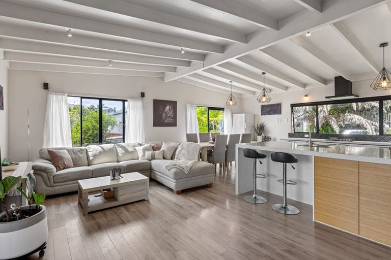 Photo of property in 9 Gerontius Lane, Snells Beach, 0920