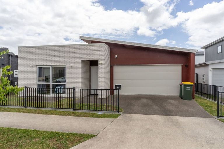 Photo of property in 6 Ridgedale Crescent, Flagstaff, Hamilton, 3210