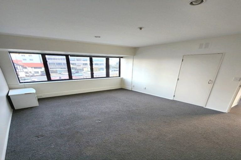 Photo of property in St Peter Apartments, 2d/192 Willis Street, Te Aro, Wellington, 6011