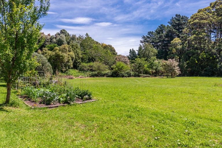 Photo of property in 27 Rongomau Lane, Raumati South, Paraparaumu, 5032