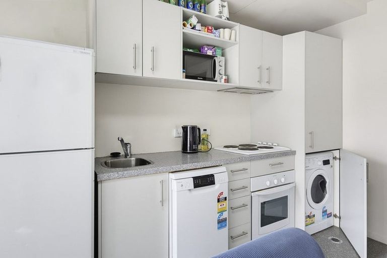 Photo of property in The Peak Apartments, 604/170 Taranaki Street, Te Aro, Wellington, 6011