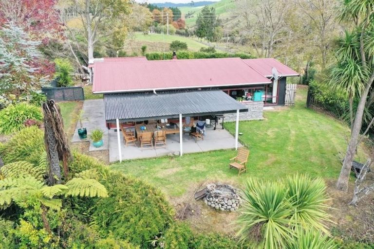 Photo of property in 2666a Waihi Whangamata Road, Whangamata, 3691