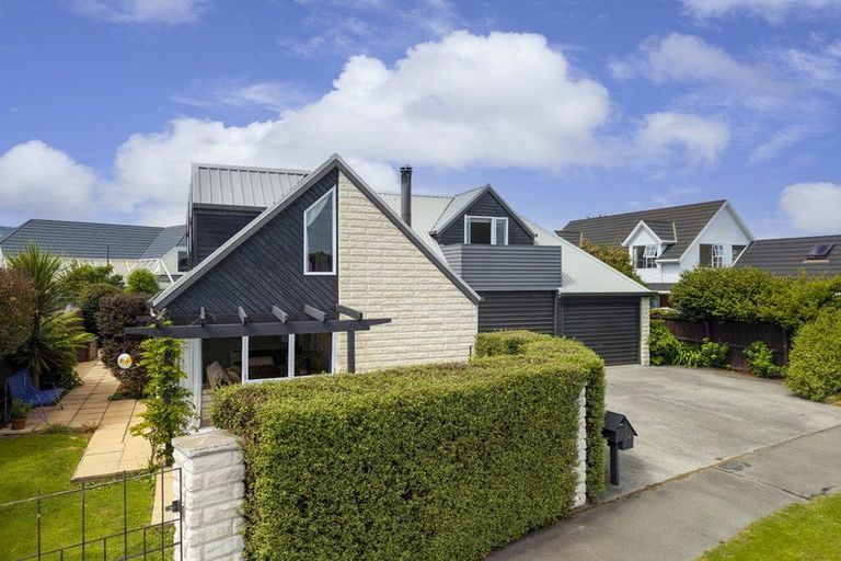 Photo of property in 34 Townshend Crescent, Halswell, Christchurch, 8025