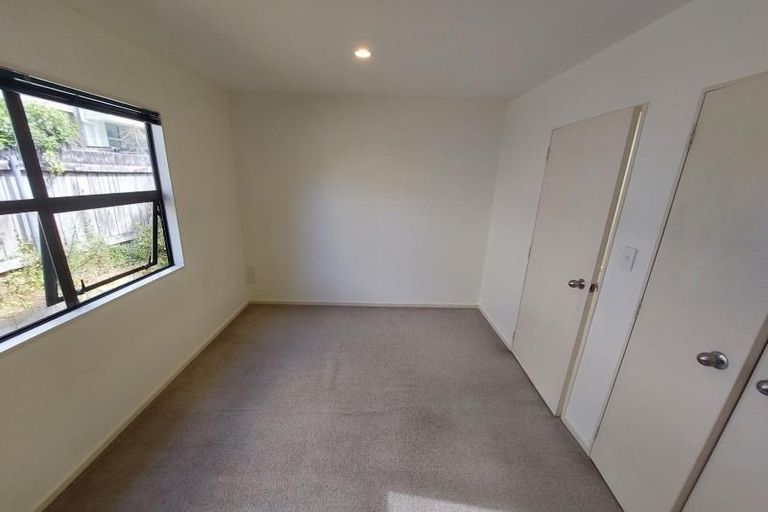 Photo of property in 3/2 Malcolm Lane, Thorndon, Wellington, 6011