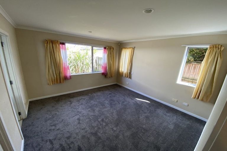 Photo of property in 104 Stancombe Road, Flat Bush, Auckland, 2016