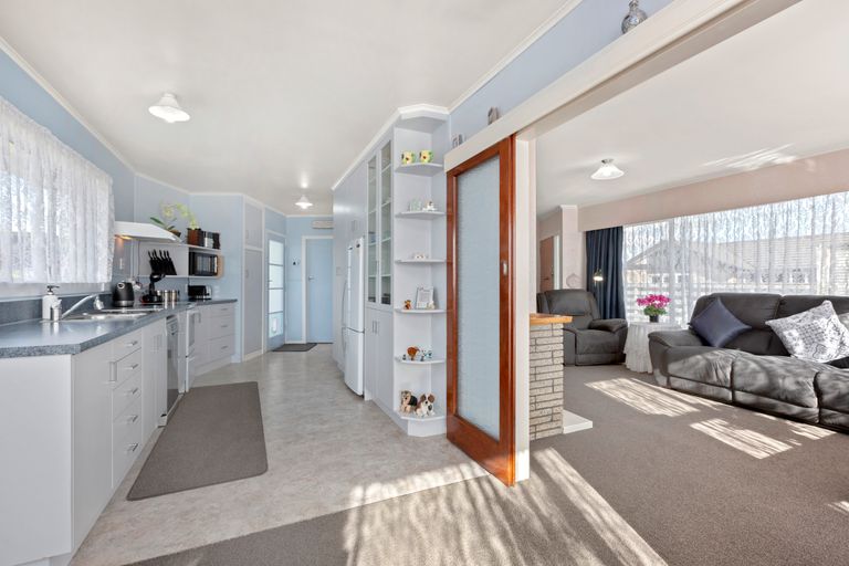 Photo of property in 19 Cecil Street, St Andrews, Hamilton, 3200