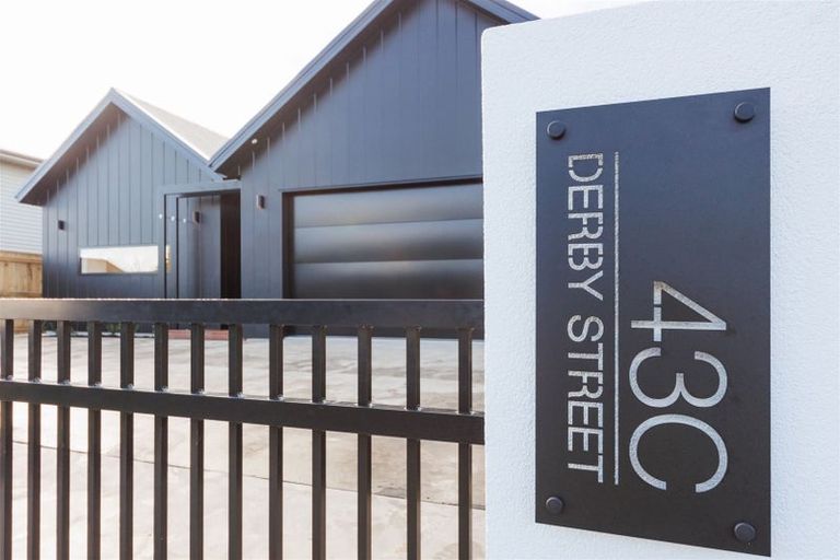 Photo of property in 43c Derby Street, Feilding, 4702