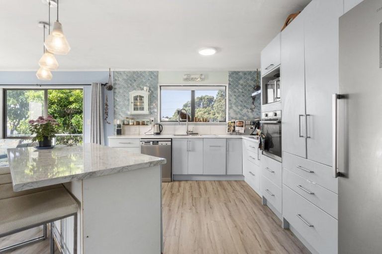 Photo of property in 6 Links Avenue, Mount Maunganui, 3116