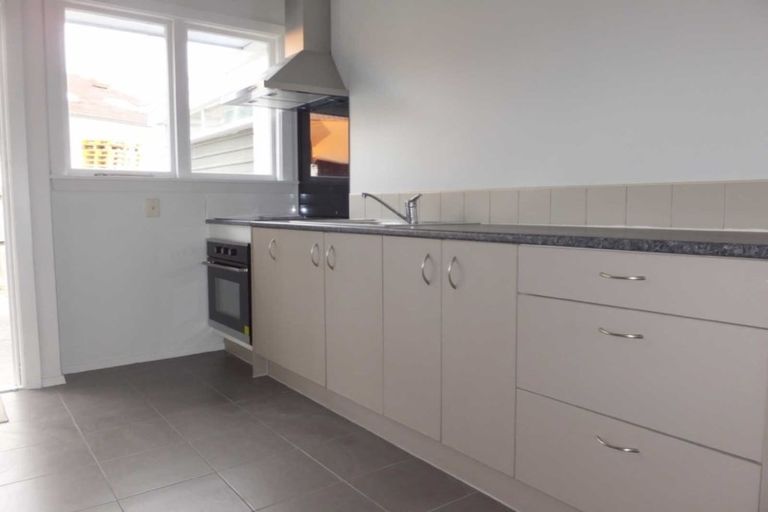 Photo of property in 2/7 Angela Street, Upper Riccarton, Christchurch, 8041