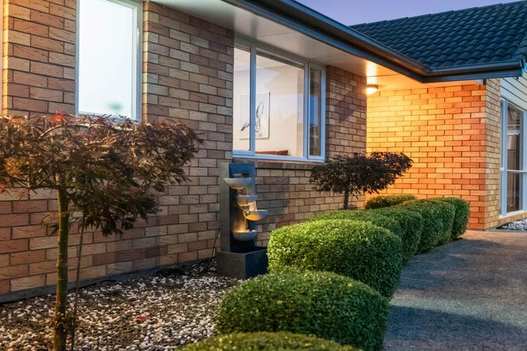 Photo of property in 24 Goh Place, Manurewa, Auckland, 2105