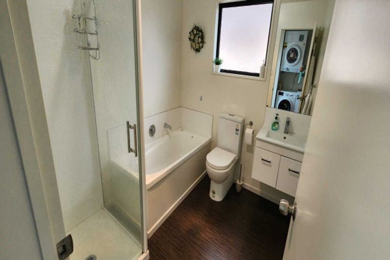 Photo of property in 2 Longmuir Street, Ilam, Christchurch, 8041