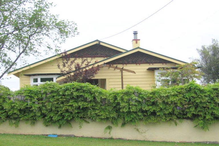 Photo of property in 42 Towers Street, Paeroa, 3600