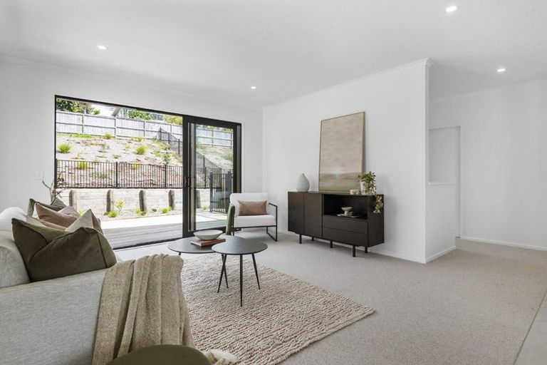 Photo of property in 36b Kukuwai Avenue, Red Beach, 0932