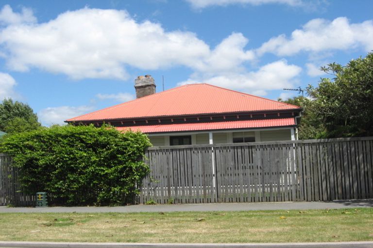 Photo of property in 7 Collins Street, Addington, Christchurch, 8024