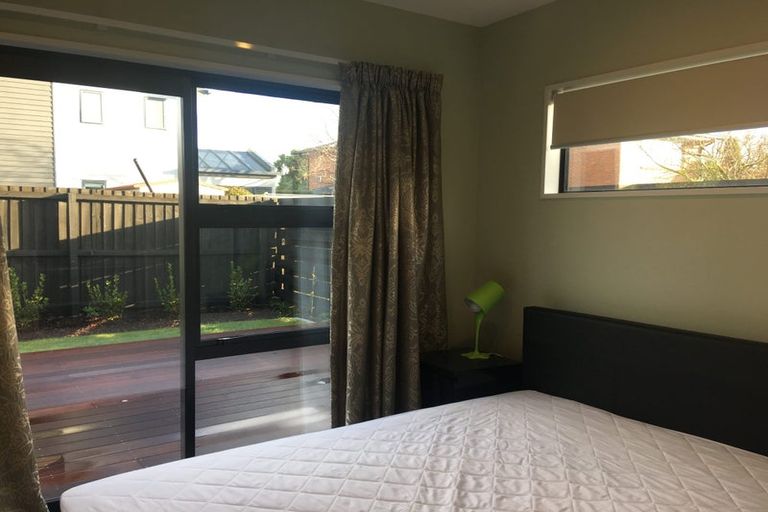 Photo of property in 41c Avonhead Road, Avonhead, Christchurch, 8042