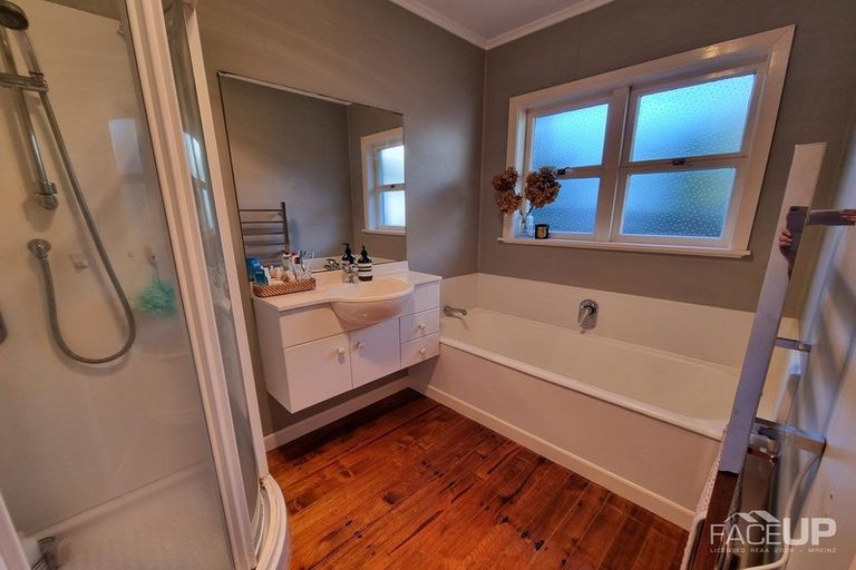 Photo of property in 75 Don Buck Road, Massey, Auckland, 0614