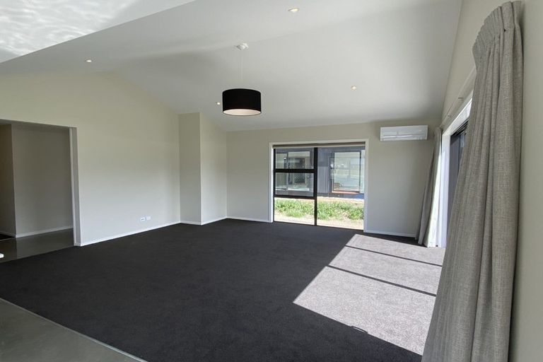 Photo of property in 36 Muster Road, Jacks Point, 9371