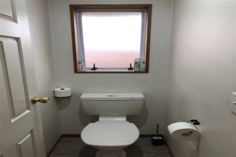 Photo of property in 20 Cardigan Bay Place, Addington, Christchurch, 8024