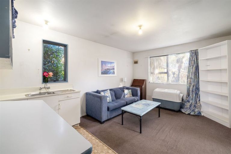 Photo of property in 214 Racecourse Road, Sockburn, Christchurch, 8042