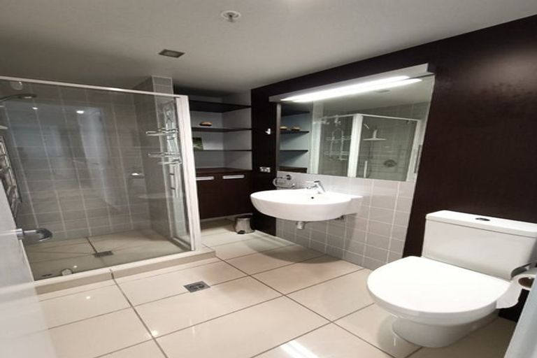 Photo of property in Republic2, 4n/10 Lorne Street, Te Aro, Wellington, 6011