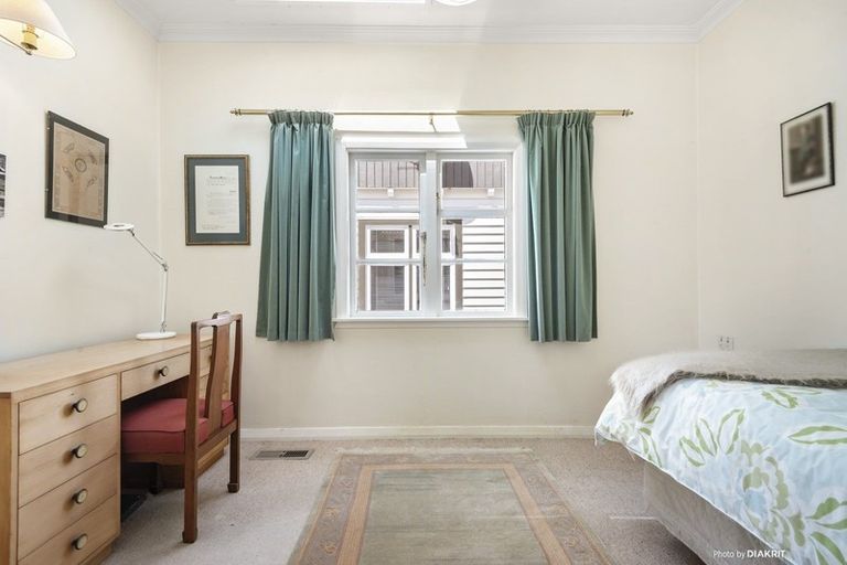 Photo of property in 55 Cashmere Avenue, Khandallah, Wellington, 6035