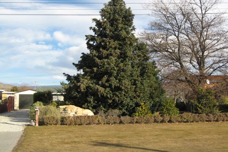 Photo of property in 8 Syndic Street, Cromwell, 9310