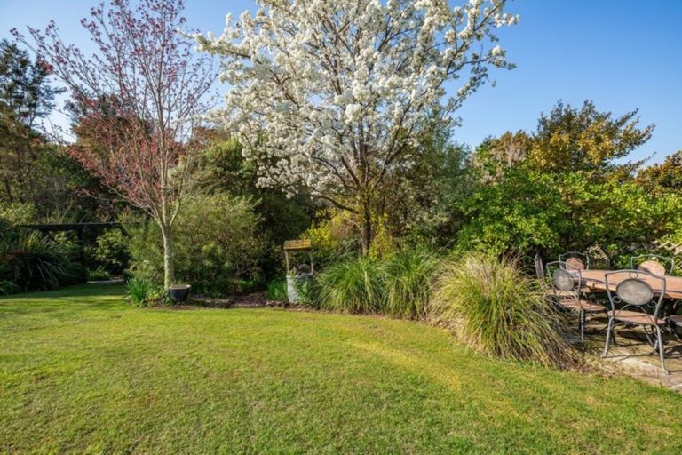 Photo of property in 15 Van Beek Place, Ruby Bay, Mapua, 7005