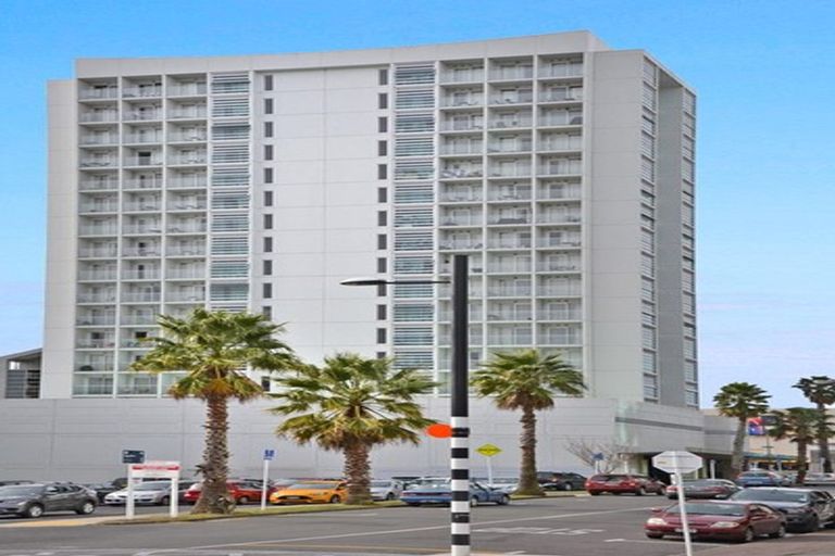 Photo of property in Proximity Apartments, 1102/17 Osterley Way, Manukau, Auckland, 2104