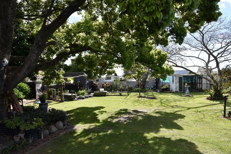 Photo of property in 42 Apatu Street, Wairoa, 4108