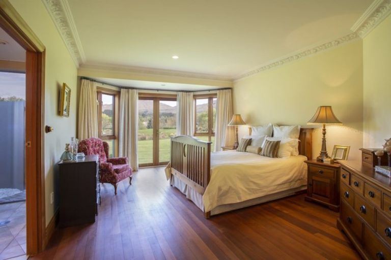 Photo of property in 1/130 Domain Road, Speargrass Flat, Queenstown, 9371