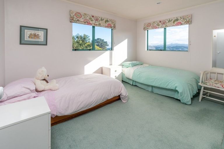 Photo of property in 2/83 Townsend Road, Miramar, Wellington, 6022