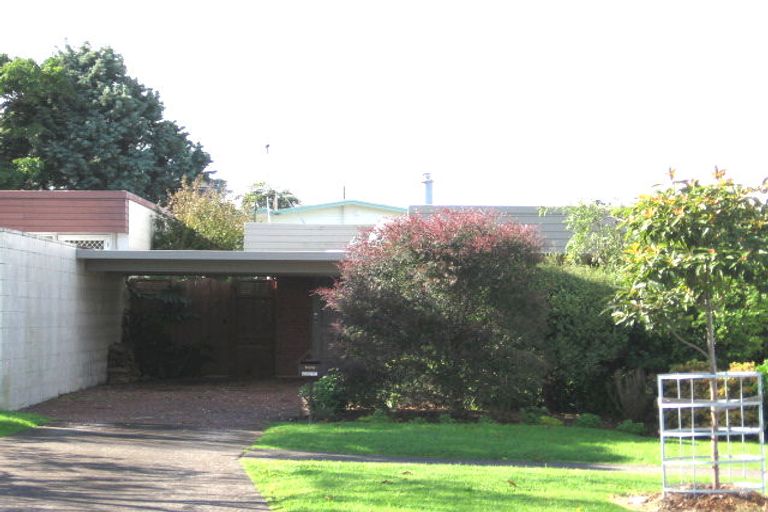 Photo of property in 1/310 Bucklands Beach Road, Bucklands Beach, Auckland, 2012