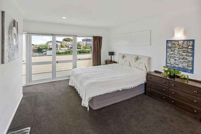 Photo of property in 1197 Papamoa Beach Road, Papamoa Beach, Papamoa, 3118