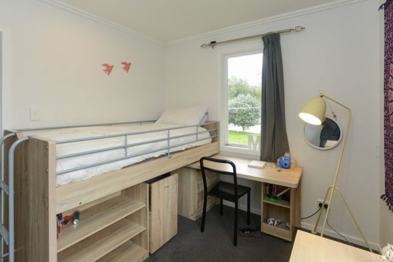 Photo of property in 12 O'connell Place, Havelock North, 4130