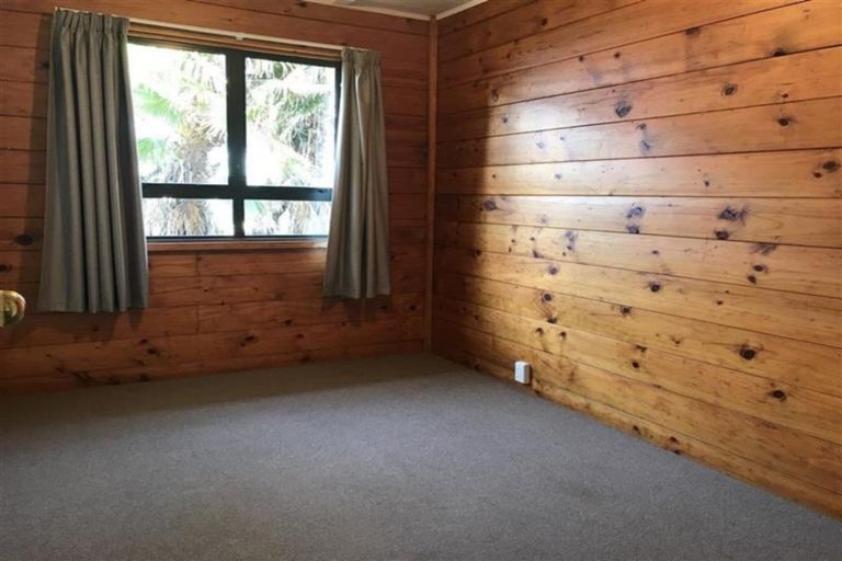 Photo of property in 69 Glenview Road, Glen Eden, Auckland, 0602