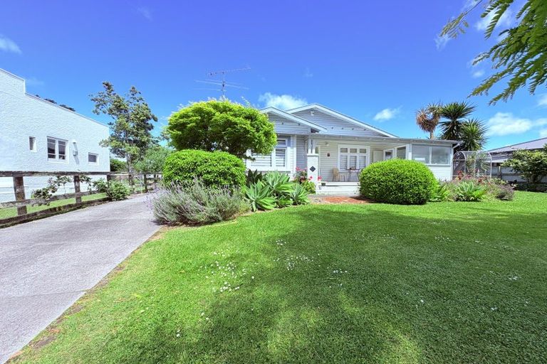 Photo of property in 24 Lucknow Street, Wairoa, 4108